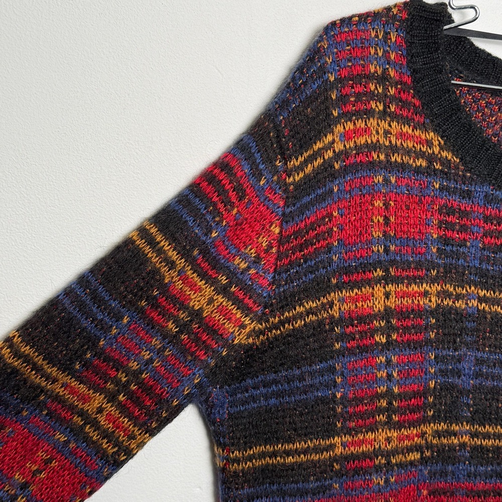 Plaid Sweater Red Blue Yellow Black Long Sleeve Knit Size Small BDG